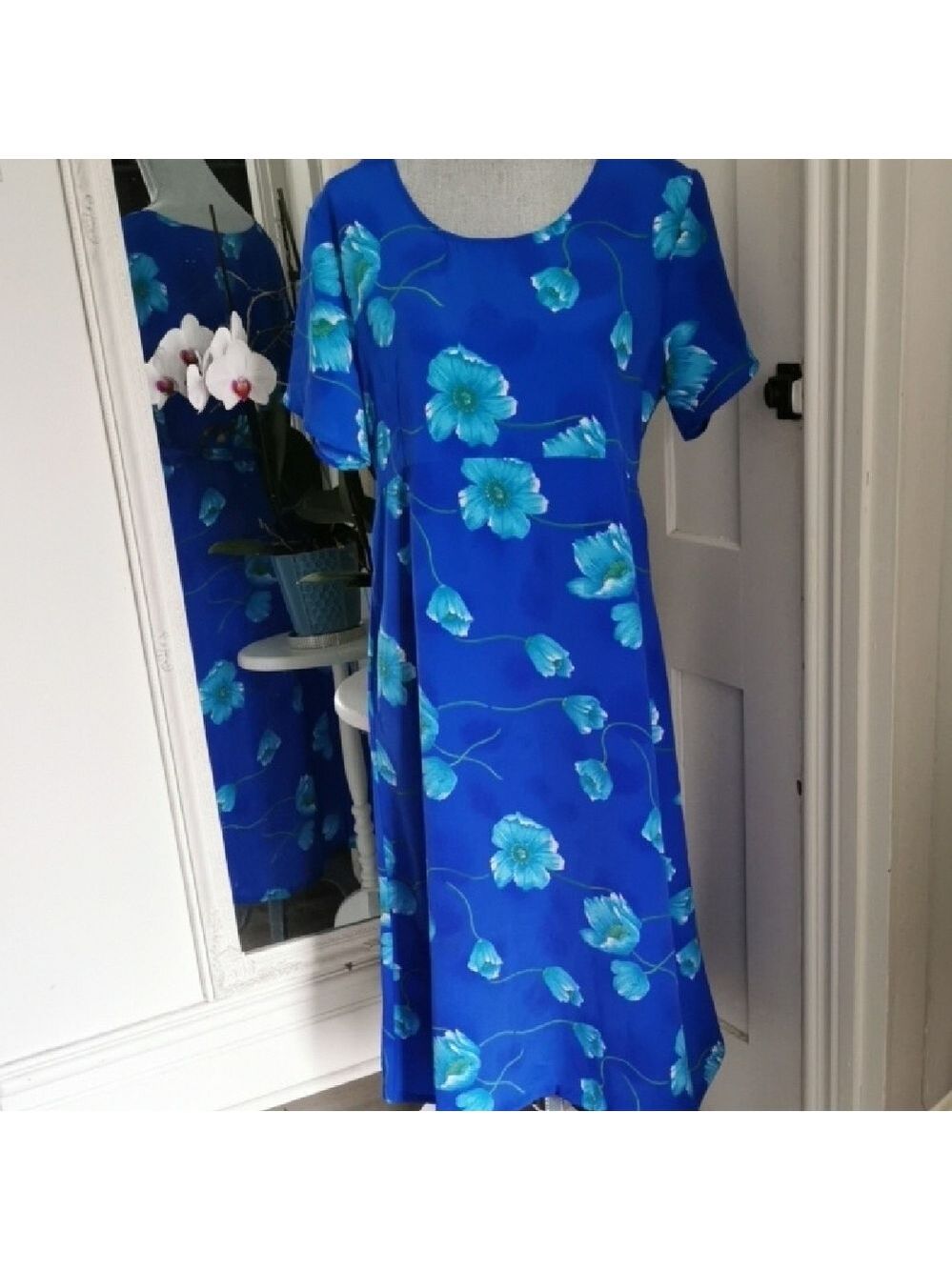 Gloria Vanderbilt vintage vibrant cottagecore, prairiecore floral dress.size M
